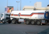 اليوم... النواب يناقشون «أزمة البنزين» مع وزيري المالية والنفط