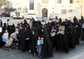 مسيرة بكرزكان تطالب بإطلاق سراح المتهمين على ذمة القضايا الأمنية