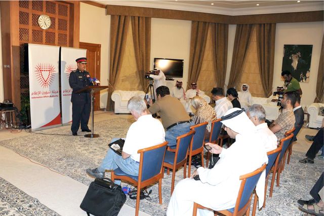 التغطية الشاملة لكسار فـاتحة الشهيد علي جواد الشيخ و مسيرة الشموع - صفحة 3 Loc-2