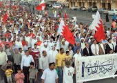 مسيرة للمعارضة تؤكد على المطالبة بالديمقراطية من البلاد القديم إلى تقاطع شيخ عزيز
