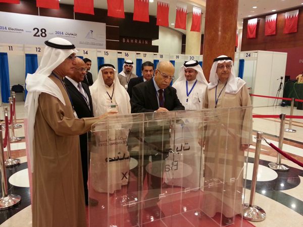 شاهد صوراً&hellip; بدء إنتخابات غرفة التجارة والصناعة صباح اليوم وجميل وفا