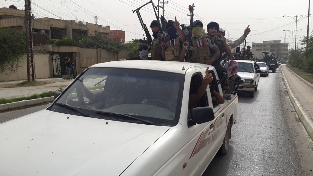 داعش  يختطف 20 شخصا من قرية سنية شمال العراق   دولية - صحيفة الوسط البحرينية - مملكة البحرين