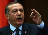 أردوغان ينتقد دولا تعترف بالإبادة الجماعية الأرمنية