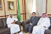سفير خادم الحرمين الشريفين يشيد بمتانة العلاقات السعودية البحرينية