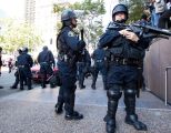 الشرطة الأميركية تعتقل 34 شخصاً في بالتيمور لتورطهم باعمال شغب