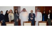 وزير الخارجية يجتمع بالمشرفين على مركز العيادة القانونية وحقوق الإنسان بجامعة البحرين