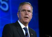 جيب بوش: على أميركا أن ترسل بعض الجنود لتدريب العراقيين