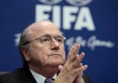 الفيفا يرفض تأكيد حضور بلاتر لنهائي كأس العالم للسيدات بكندا