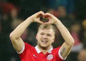 شالكه يضم لاعب خط الوسط جايس من ماينز