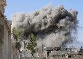 مسؤولون طبيون: 12 قتيلاً و70 مصاباً في انفجار واشتباكات في كوباني