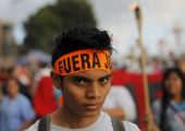 شاهد الصور... الآلاف يتظاهرون في هندوراس ضد الرئيس بسبب فضيحة فساد