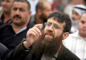 إسرائيل تفرج عن فلسطيني مضرب عن الطعام
