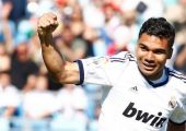 ريال مدريد يجدد عقد البرازيلي كاسيميرو حتى 2021