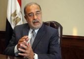 وزير البترول المصري يتوقع بدء تشغيل حقل 