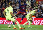 ثنائية ميسي تقود برشلونة لسحق ليفانتي 4-1