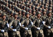 الجيش الصيني يلمح إلى معارضة قوية لتخفيضات واسعة في عدد القوات