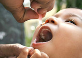12,703 فريق تطعيم يعملون لإبقاء العراق خال من شلل الأطفال ومكافحة انتشار مرض الكوليرا