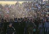 وزير الخارجية البولندي المقبل يدعو لتشكيل جيش من اللاجئين السوريين