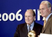 بلاتر يصف كلام بكنباور حول مونديال 2006 بـ