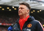 فان جال يغادر المؤتمر الصحافي لمانشستر يونايتد ردا على سؤال عن مستقبله