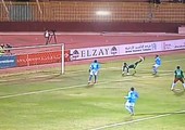 بالفيديو... مقصية حارس الفيصلي الأردني تحصل على لقب أطرف لقطة كوميدية العام 2015