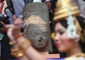 بالصور:  مراسم شعائر دينية في معبد بكمبوديا