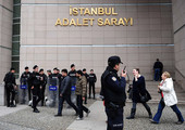 محكمة تركية ستطالب بالسجن المؤبد لصحفيين بارزين