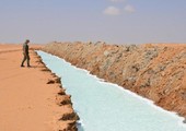 ساتر ترابي طويل للفصل بين تونس وليبيا