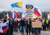 تظاهرة ضخمة في سلوفينيا احتجاجاً على فتح مركز جديد للاجئين