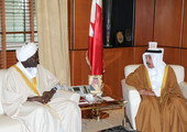 وزير الديوان الملكي يستقبل سفير السودان الجديد‎ لدى البحرين