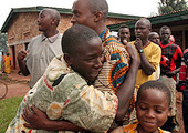 بوروندي تفرج عن سجناء سياسيين