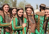 140 دولارا لكل تركمانية هدية من الرئيس في عيد المرأة