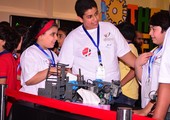 مركز الموهوبين يشارك في تصفيات مسابقة Vex Robotics
