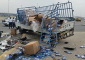 بالصور... إصابة بحريني وآسيوي بتصادم مركبتين بميناء خليفة بالحد