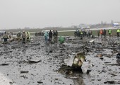 عمال الطوارئ الروس يستكملون عمليات البحث في موقع تحطم الطائرة المنكوبة