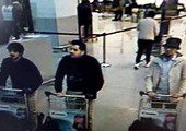 الشرطة البلجيكية تطلب شهادات حول الرجلين اللذين يعتقد انهما منفذا تفجيري المطار