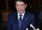 رئيس وزراء اليابان: سنمضي قدما في رفع ضريبة المبيعات ما لم تحدث صدمة شديدة