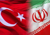 إيران وتركيا تبحثان تطوير العلاقات المصرفية