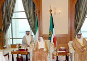 مستجدات الساحتين الإقليمية والدولية في رسالة من أمير قطر إلى أمير الكويت