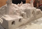 بالصور... الشاب حسين عيسى: الرسم والنحت حكاية عشق لا تنتهي