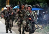 مسلحون يقتلون رهينتين بقطع رأسيهما في الفلبين
