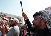 المئات من أتباع التيار الصدري ينصبون الخيام في ساحة التحرير ببغداد