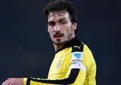 برشلونة يفكر في مدافع دورتموند هوميليس
