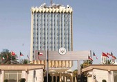 الكويت: «الإعلام» تنهي خدمات عشرات الوافدين