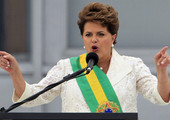رئيسة البرازيل تقول إنها قد تطلب من مجموعة ميركوسور تعليق عضوية البرازيل