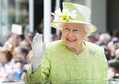 رسالة حب خطتها الملكة اليزابيث الثانية تباع بـ20 ألف دولار أميركي