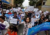 مظاهرات نادرة في فيتنام بسبب نفوق غامض للأسماك