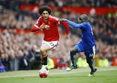 إيقاف فيلايني وهوث 3 مباريات بسبب السلوك العنيف بالدوري الانجليزي
