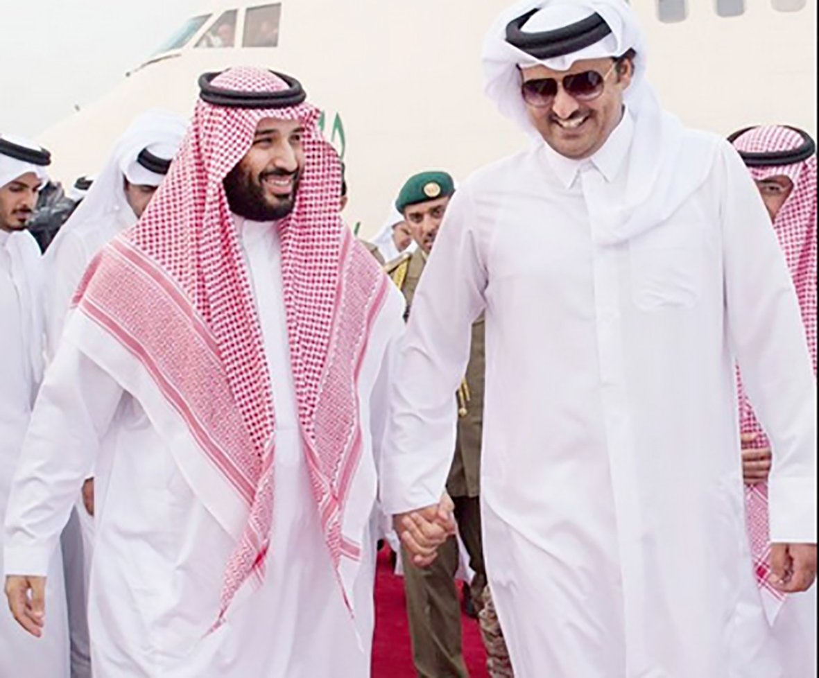 بالصور أمير قطر يجتمع مع وزير الدفاع السعودي دولية صحيفة الوسط البحرينية مملكة البحرين