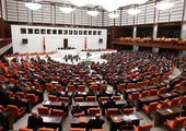 البرلمان التركي يبحث في رفع الحصانة عن النواب المؤيدين للاكراد